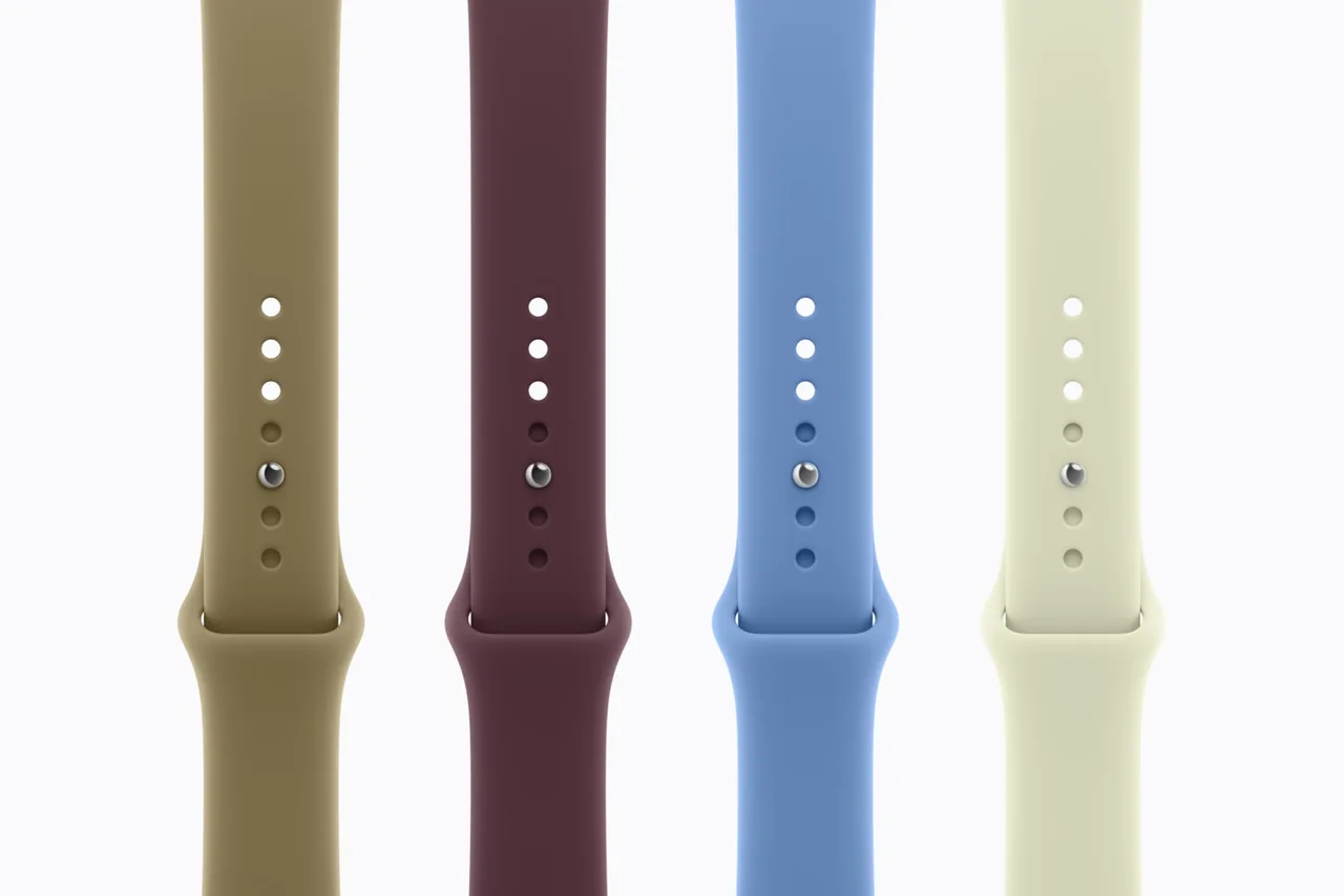Четыре ремешка Apple Watch Sport Band разных цветов
